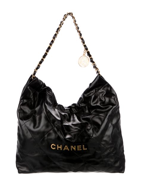 chanel hobo small black